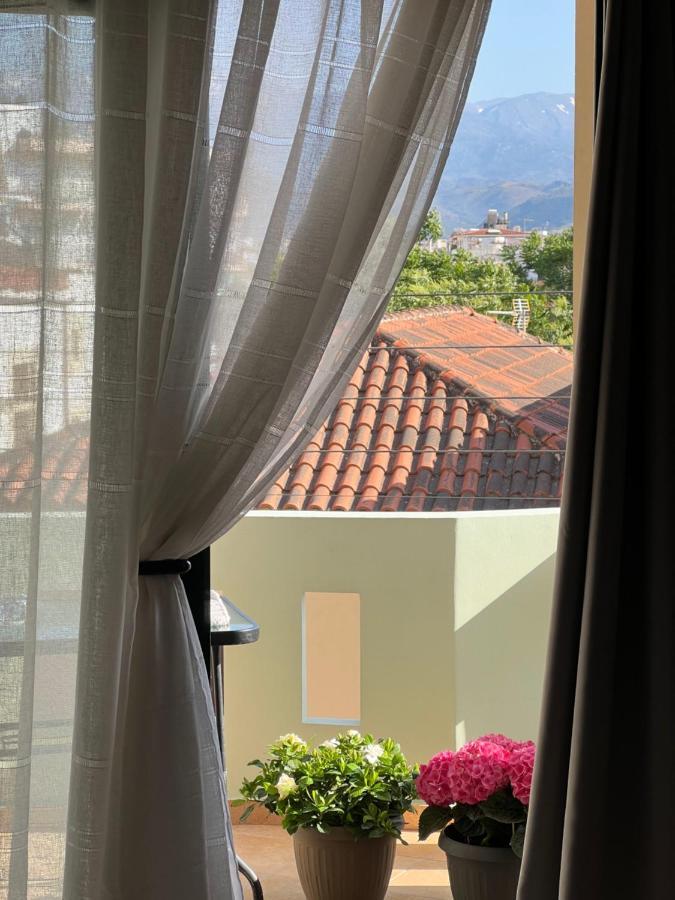 Antonis Kavros Appartment In The Center Of Chania Chania  Buitenkant foto