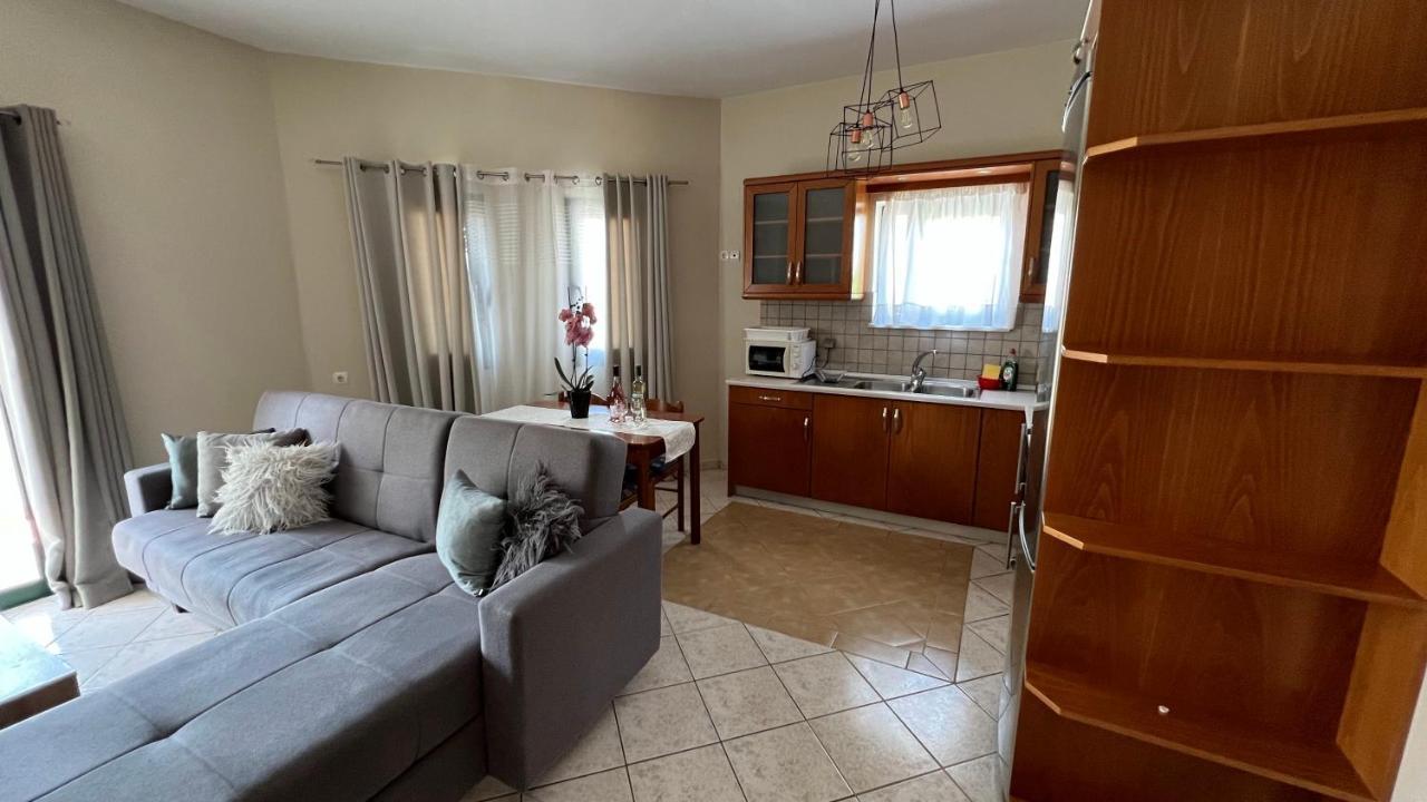 Antonis Kavros Appartment In The Center Of Chania Chania  Buitenkant foto