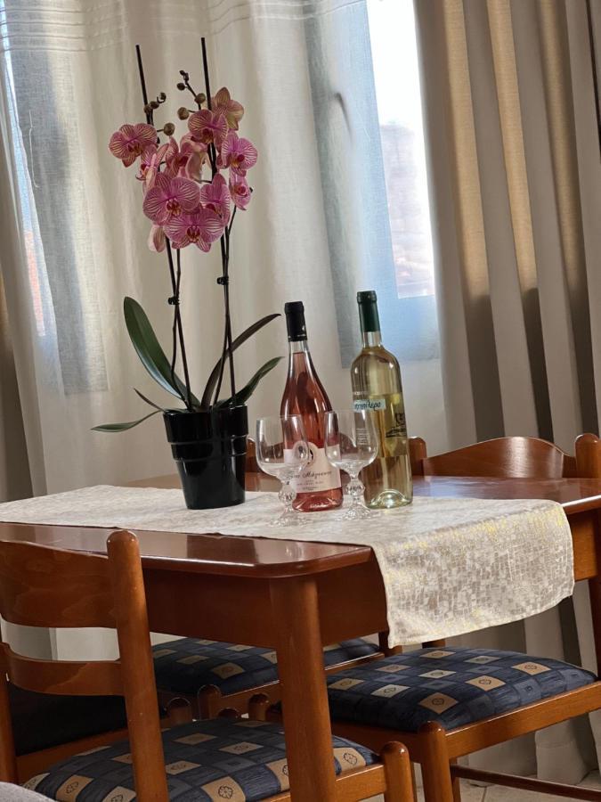 Antonis Kavros Appartment In The Center Of Chania Chania  Buitenkant foto